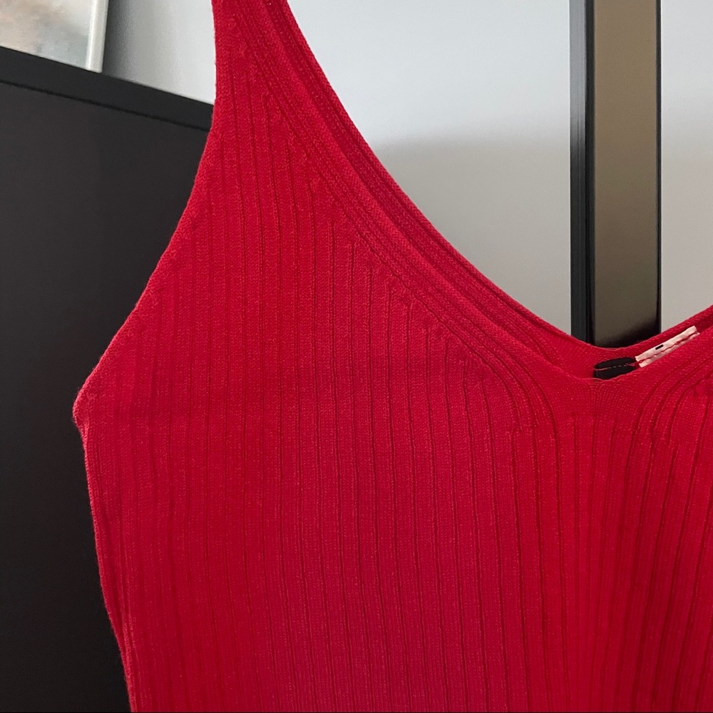 H&M Red Knit Ribbed Tank - Picture 3 of 4